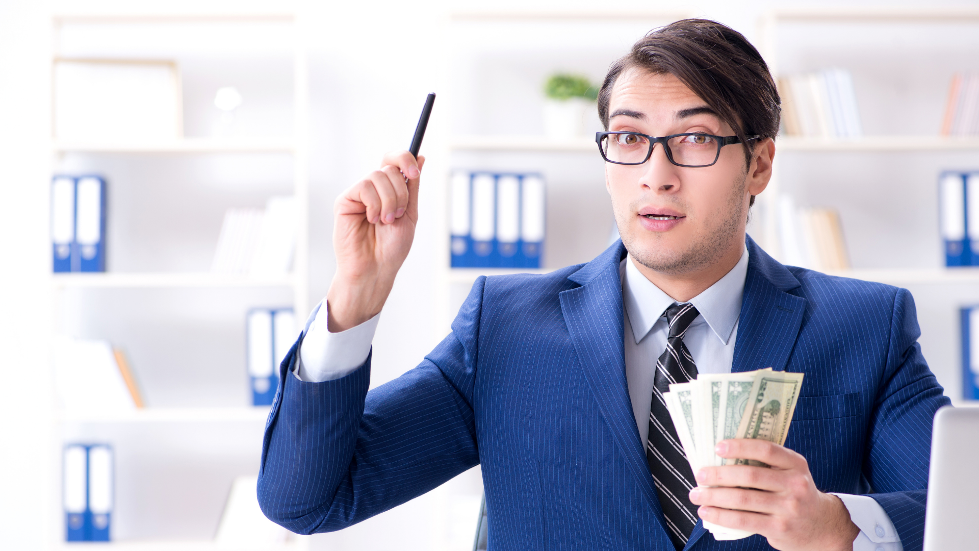 Quanto ganha um Tecnólogo em Serviços Jurídicos e Notariais?
